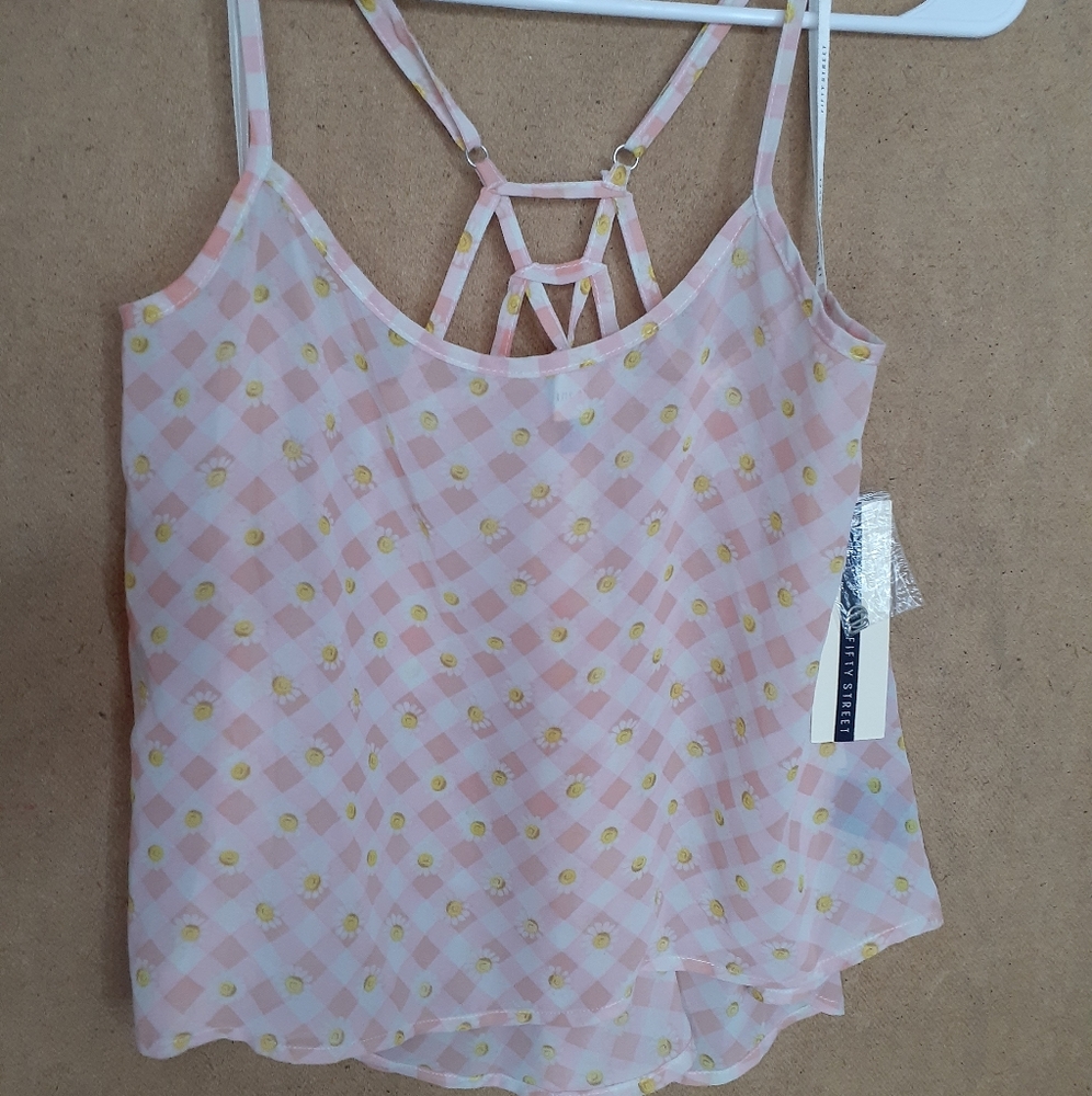 BNWT crop flowy cami